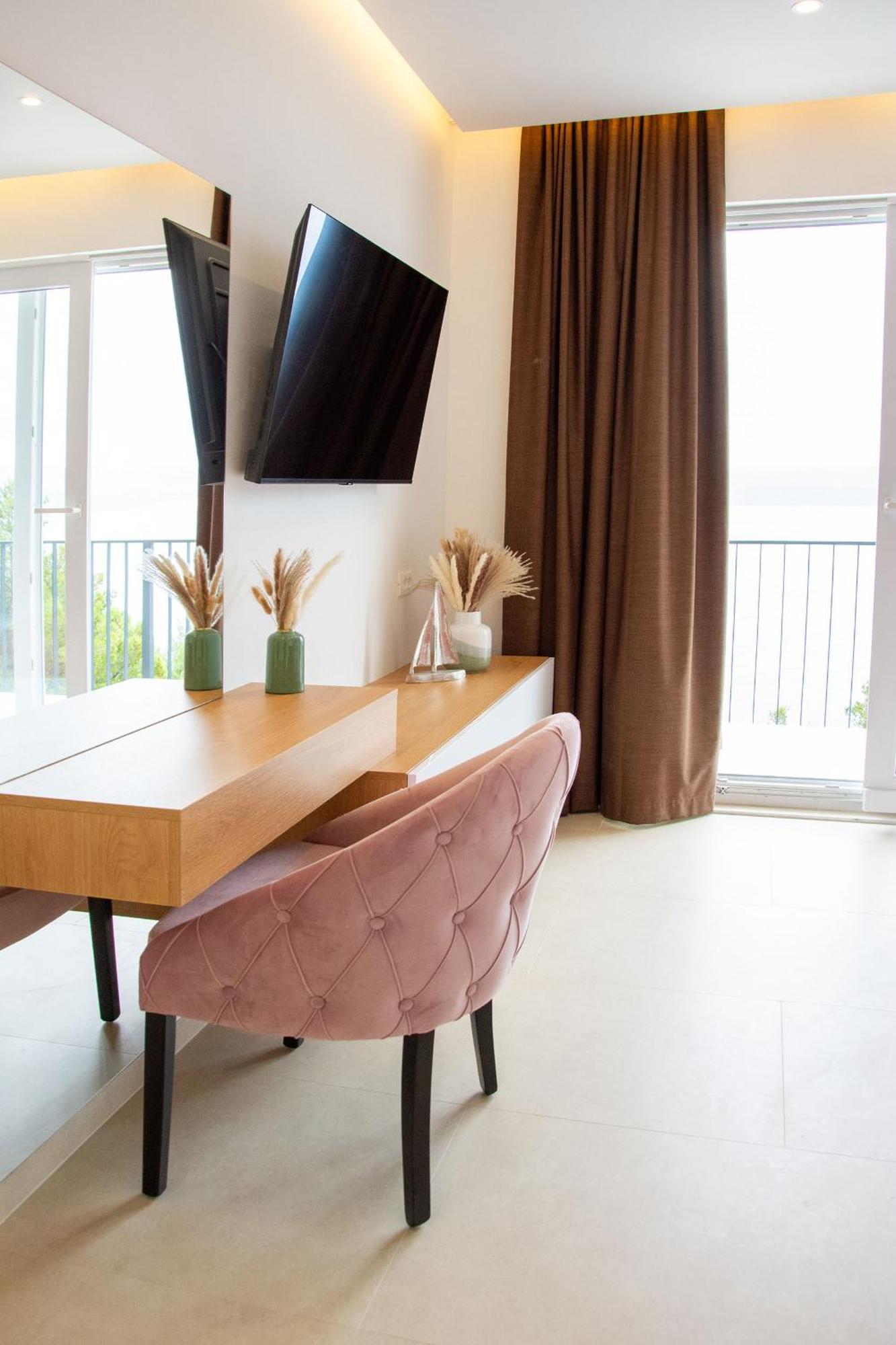 Joell Apartments Lokva Rogoznica Ngoại thất bức ảnh