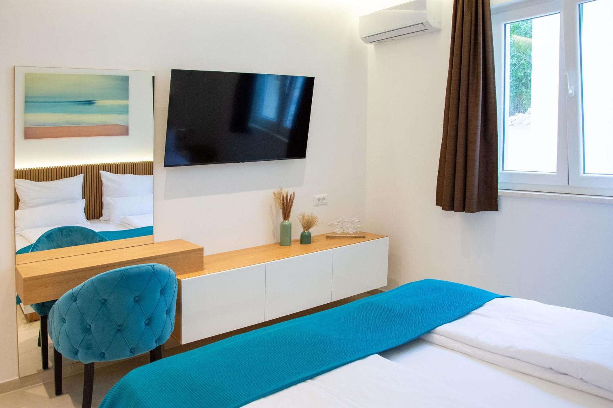 Joell Apartments Lokva Rogoznica Ngoại thất bức ảnh